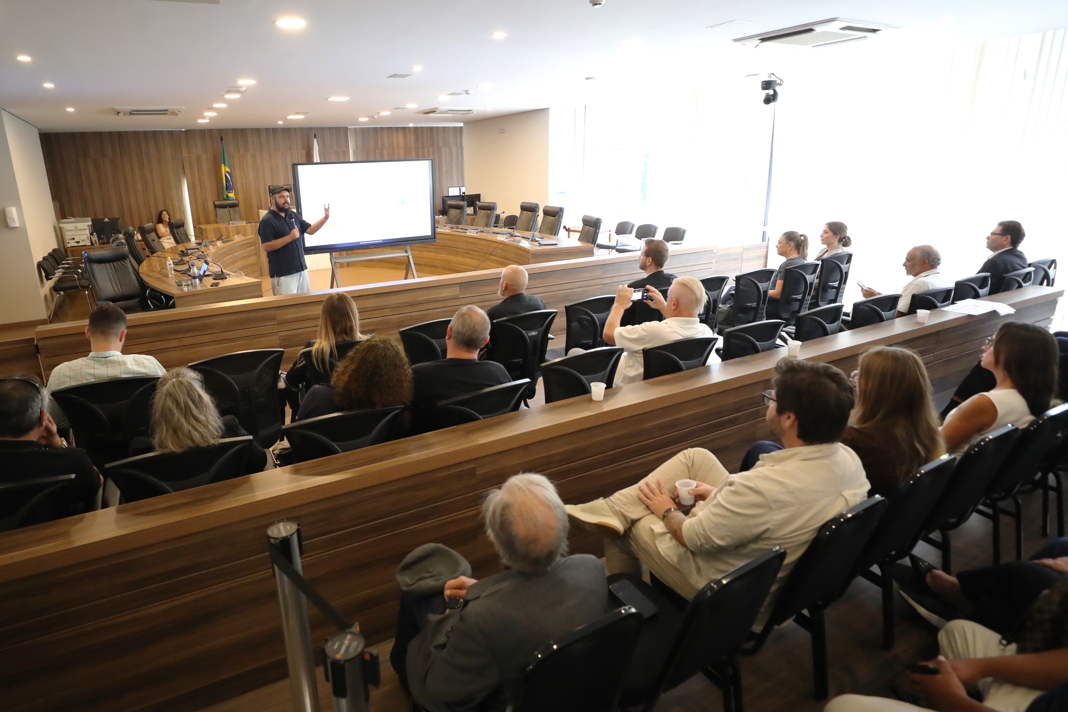 A programação abordou ferramentas e soluções amplamente utilizadas no mercado