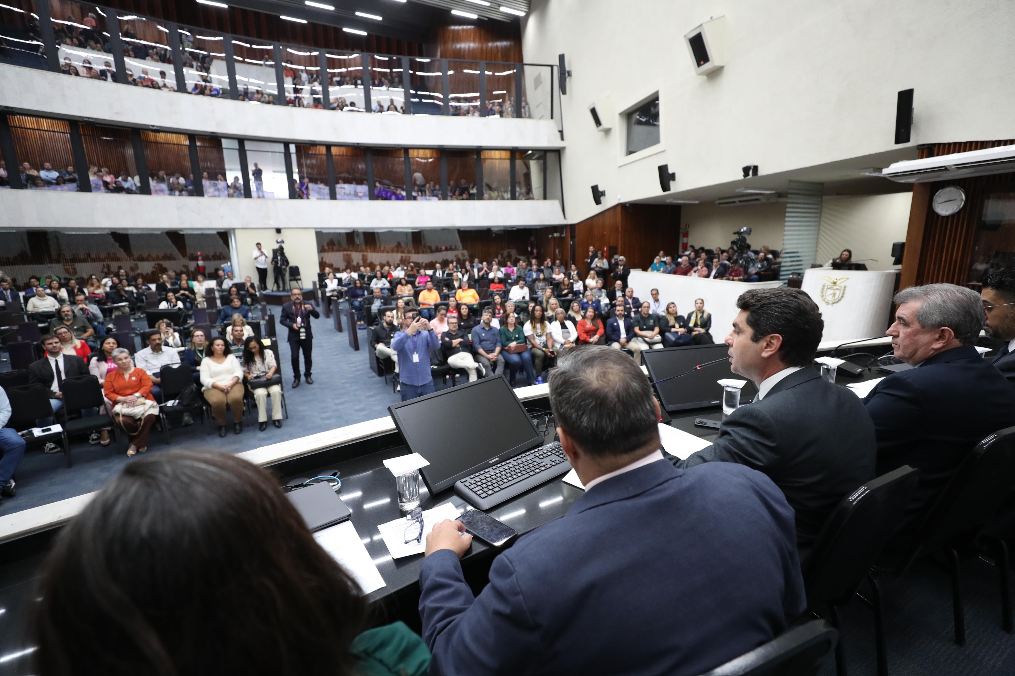 Ministro do Supremo Tribunal Federal, Luiz Edson Fachin, durante palestra promovida pela Escola do Legislativo